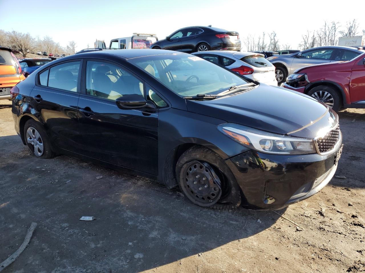 2017 Kia Forte - Image 4