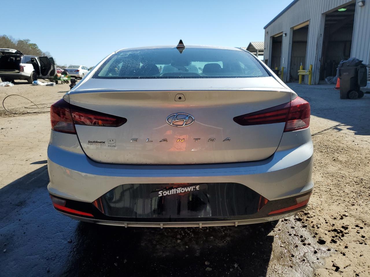 2020 Hyundai Elantra - Image 6
