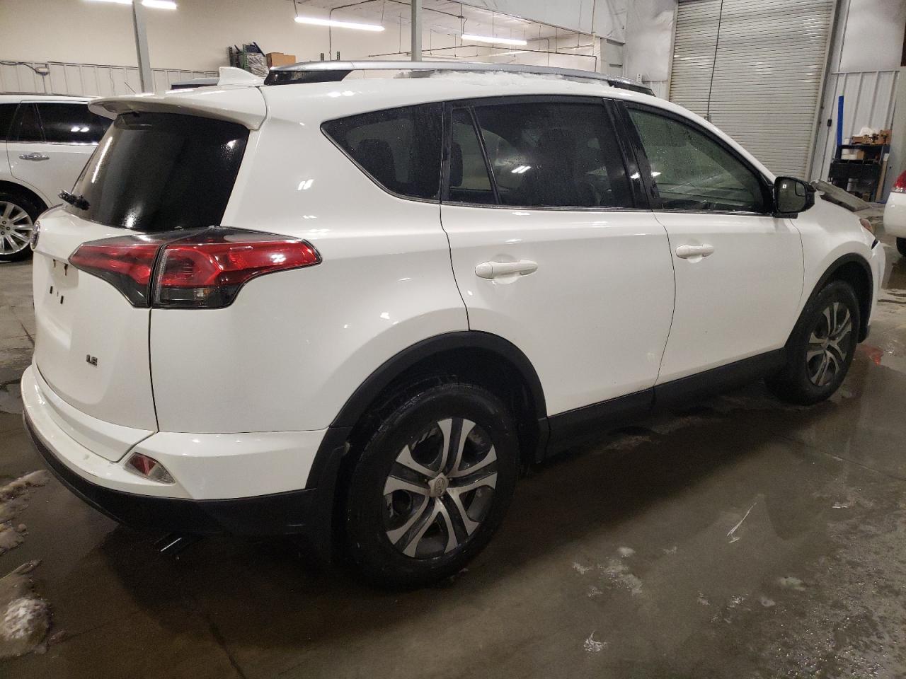 JTMZFREV9JJ729303 TOYOTA RAV4 2018