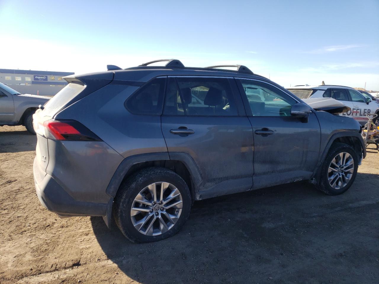 2T3A1RFV4PC332085 TOYOTA RAV4 2023