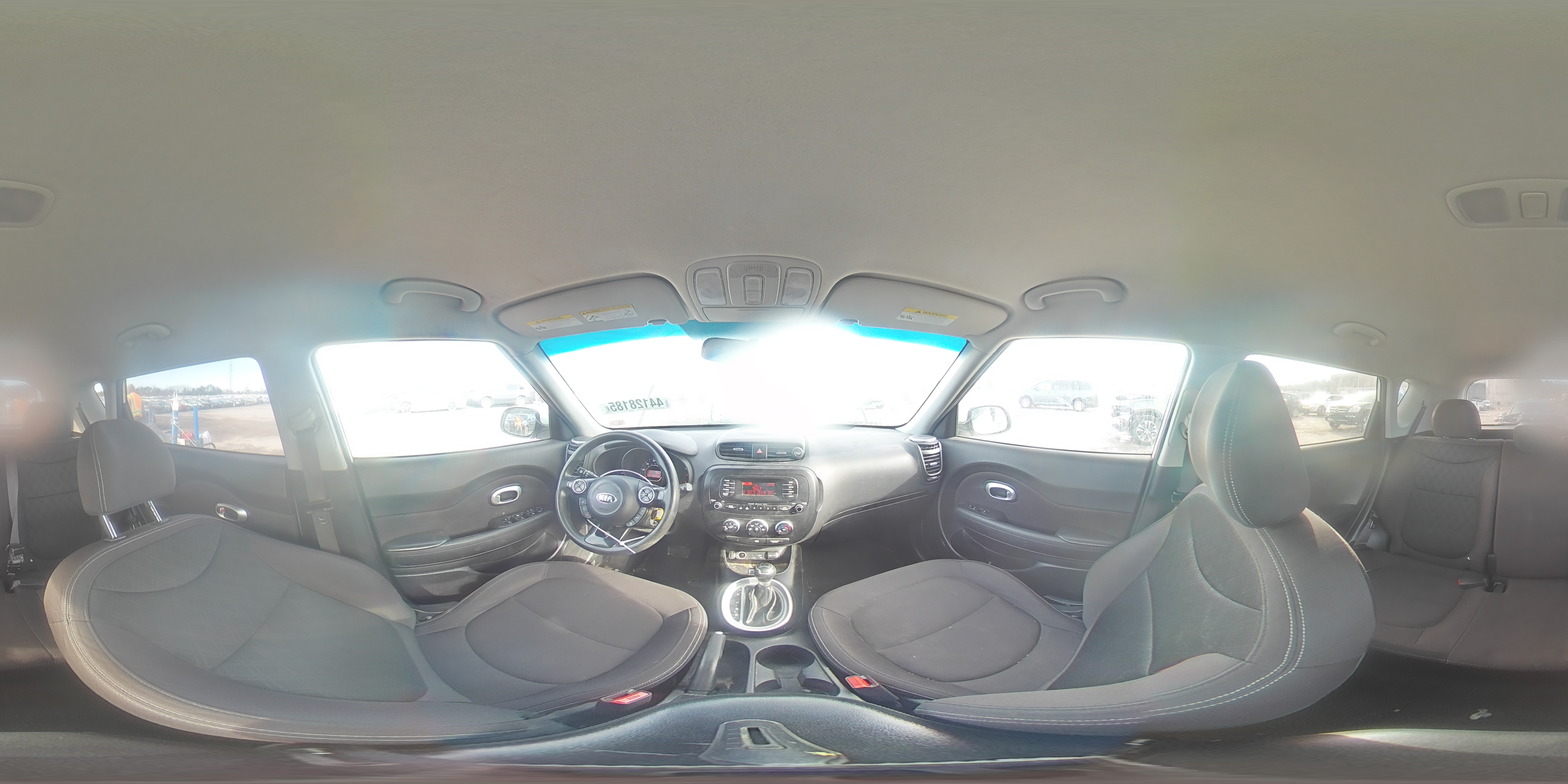 2015 Kia Soul - Image 13