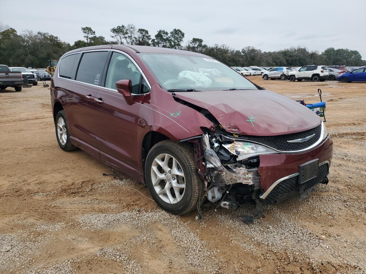 2018 Chrysler Pacifica - Image 4
