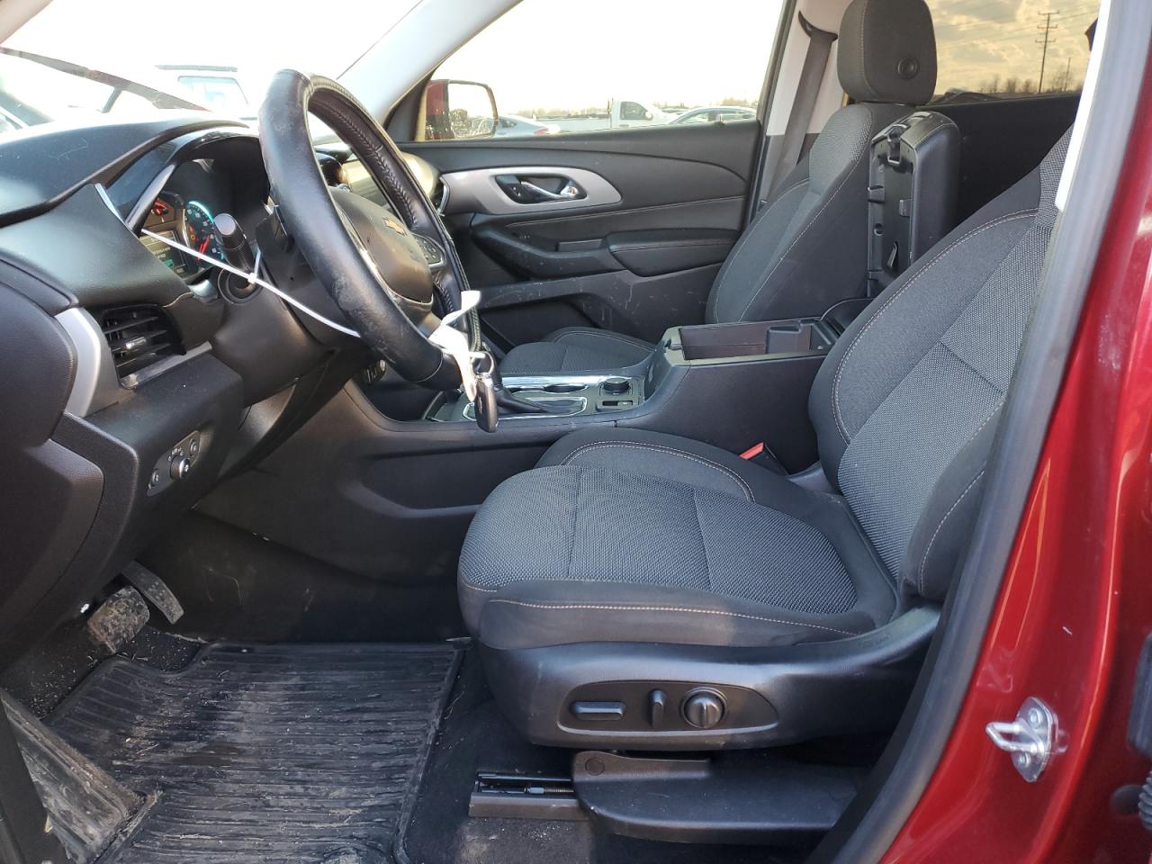 1GNEVGKW4JJ147264 CHEVROLET TRAVERSE 2018