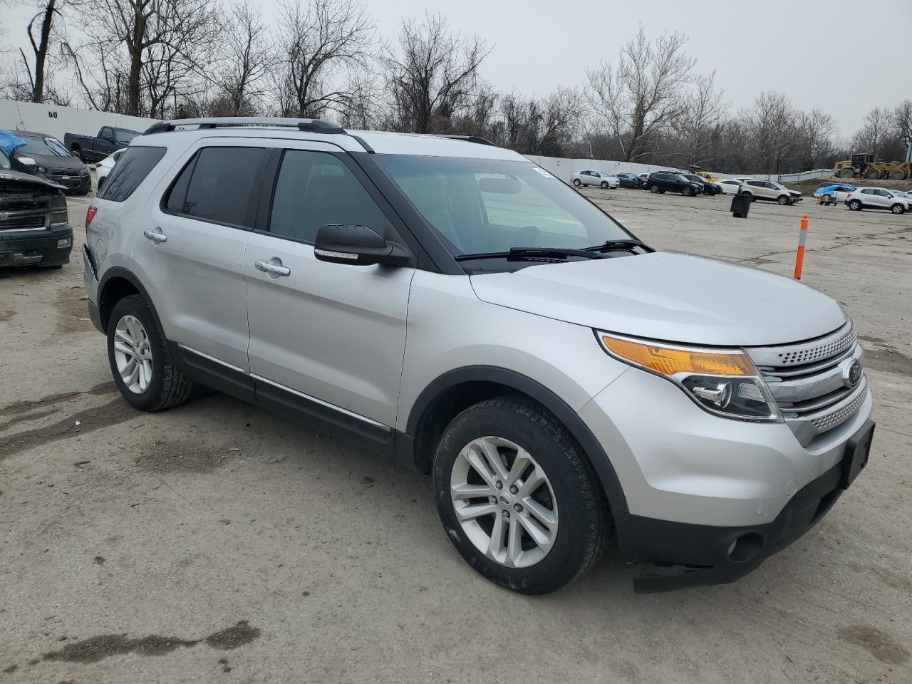2012 Ford Explorer - Image 4