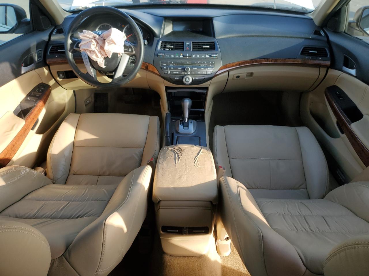 2012 Honda Accord - Image 8