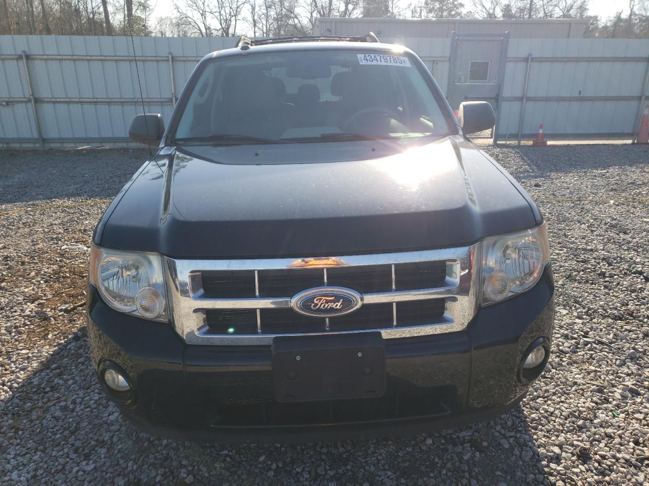 2010 Ford Escape - Image 5