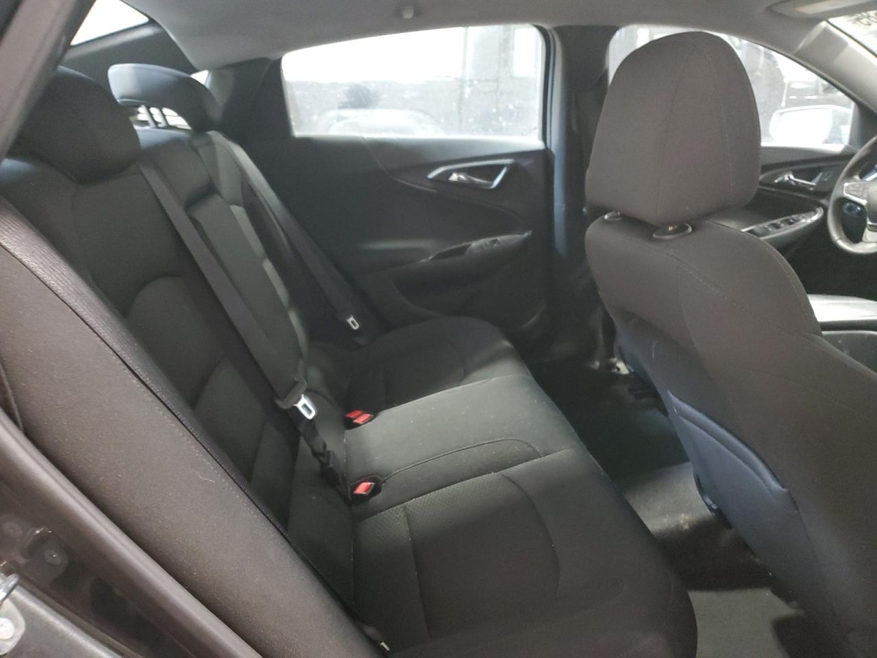 1G1ZE5ST1GF343977 CHEVROLET MALIBU 2016