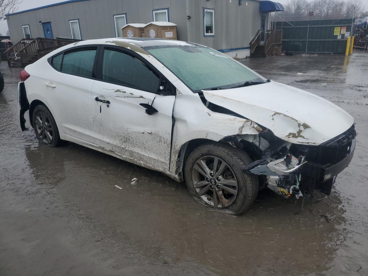 2018 Hyundai Elantra - Image 4