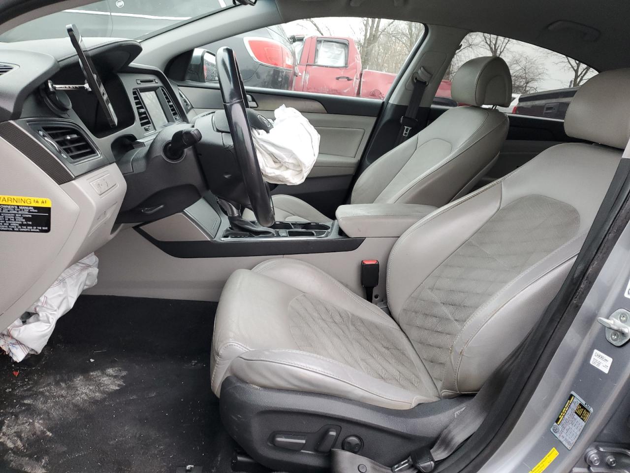 2016 Hyundai Sonata - Image 7