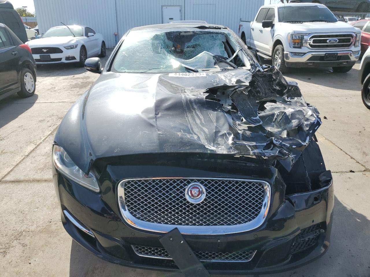 2015 Jaguar XJ - Image 5