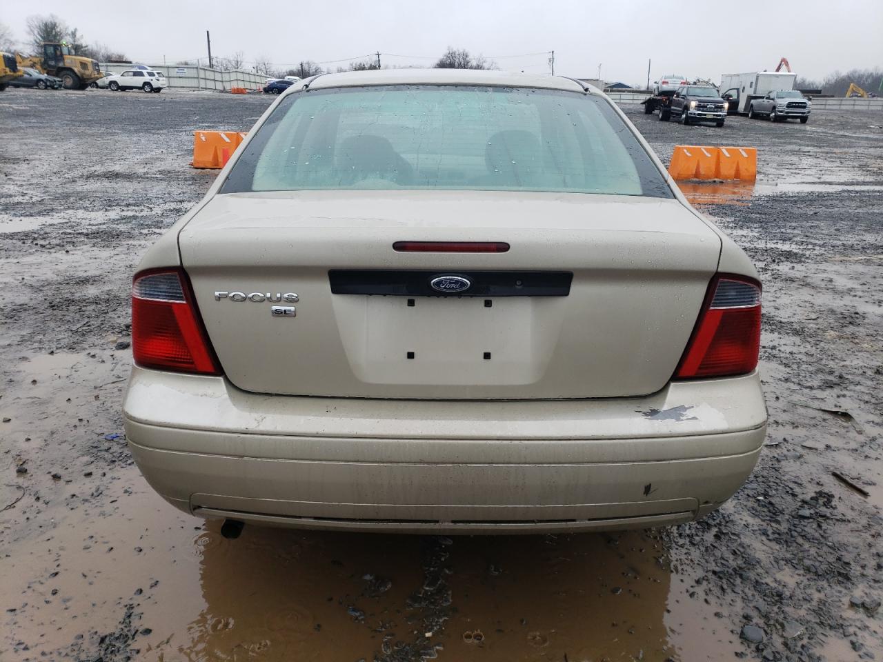 2007 Ford Focus - Image 6