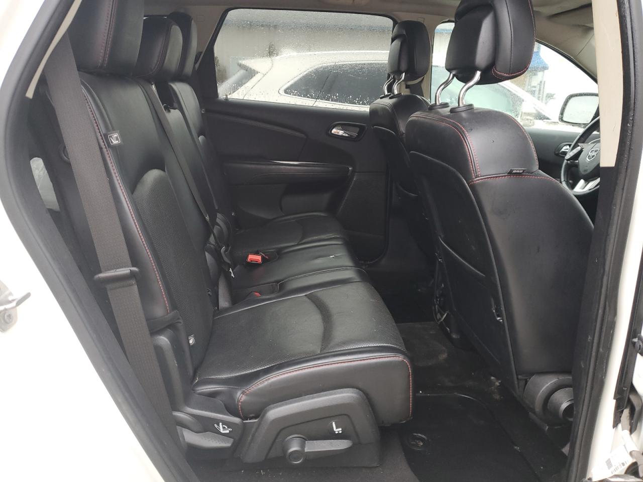 2018 Dodge Journey - Image 10