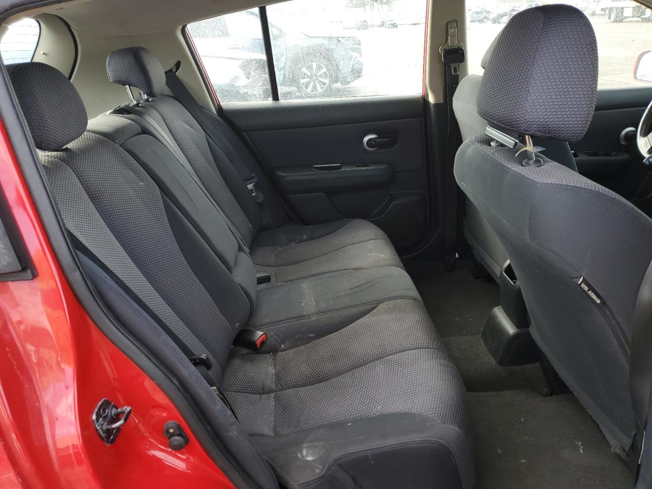 2008 Nissan Versa - Image 11