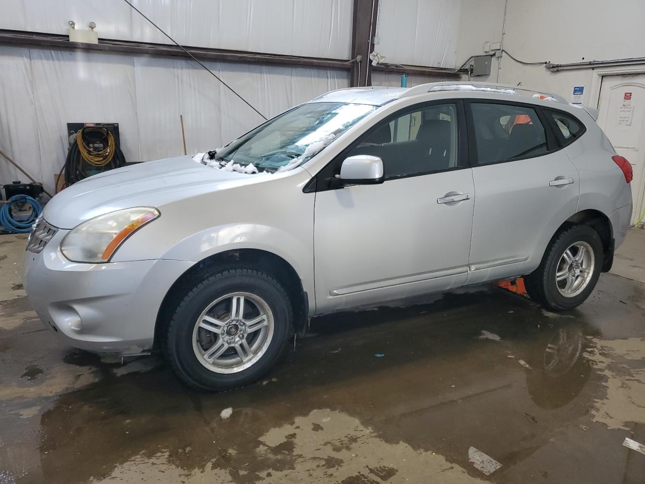 2013 Nissan Rogue - Image 1