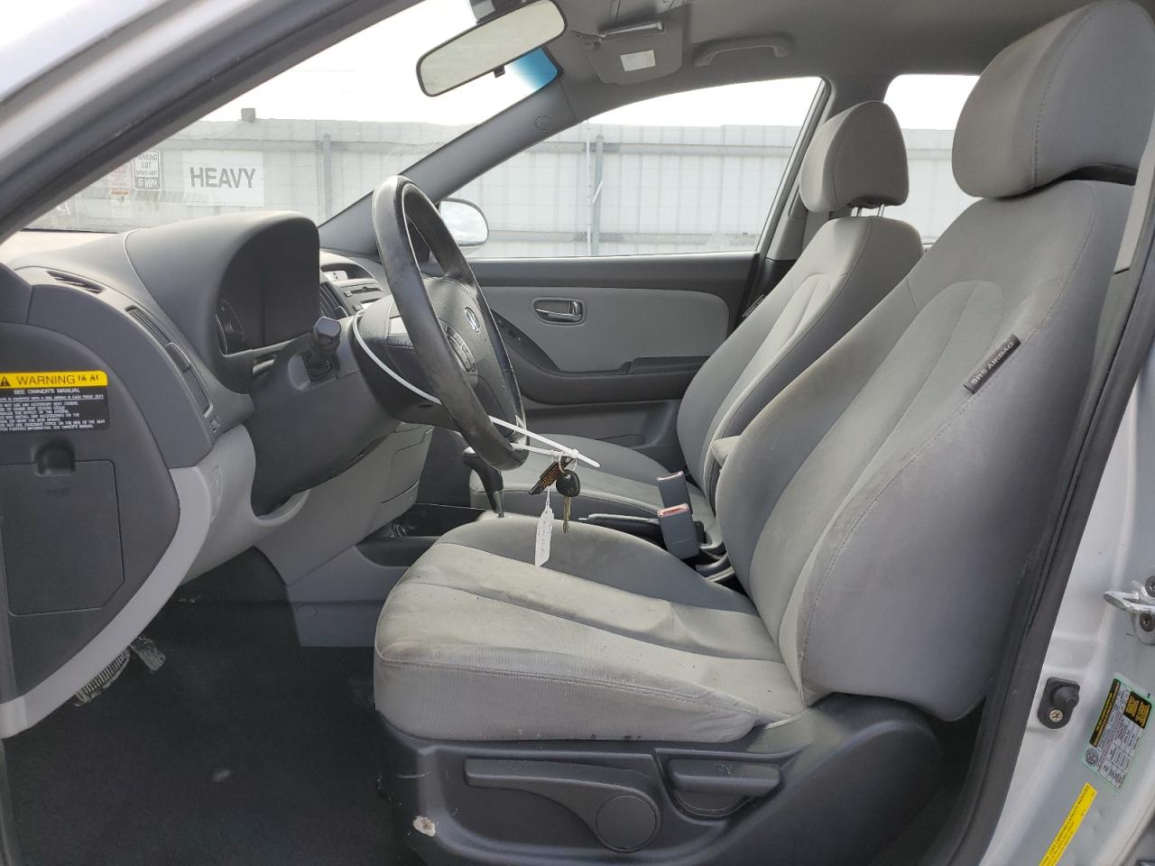 2010 Hyundai Elantra - Image 7