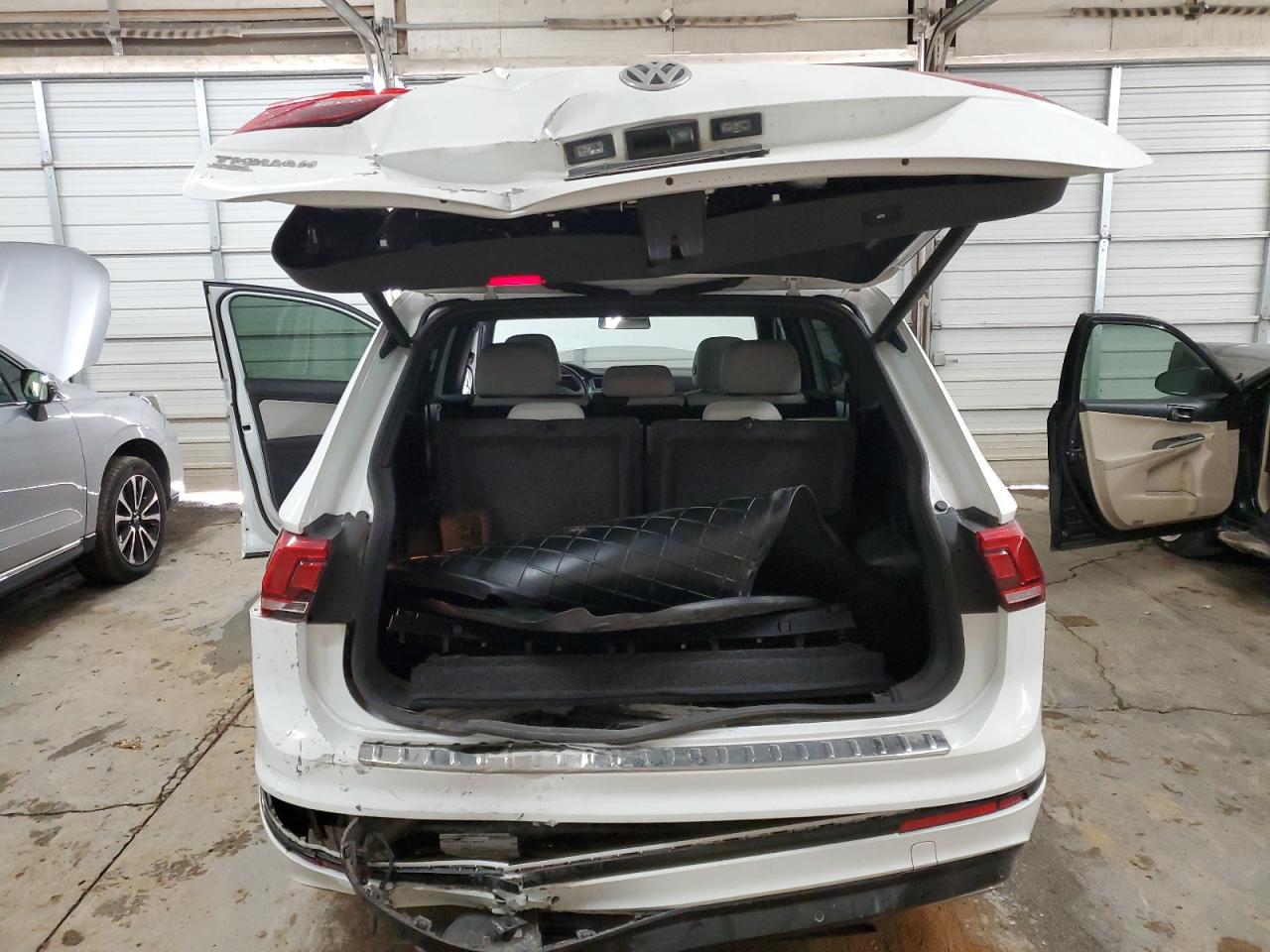 2019 Volkswagen Tiguan - Image 6
