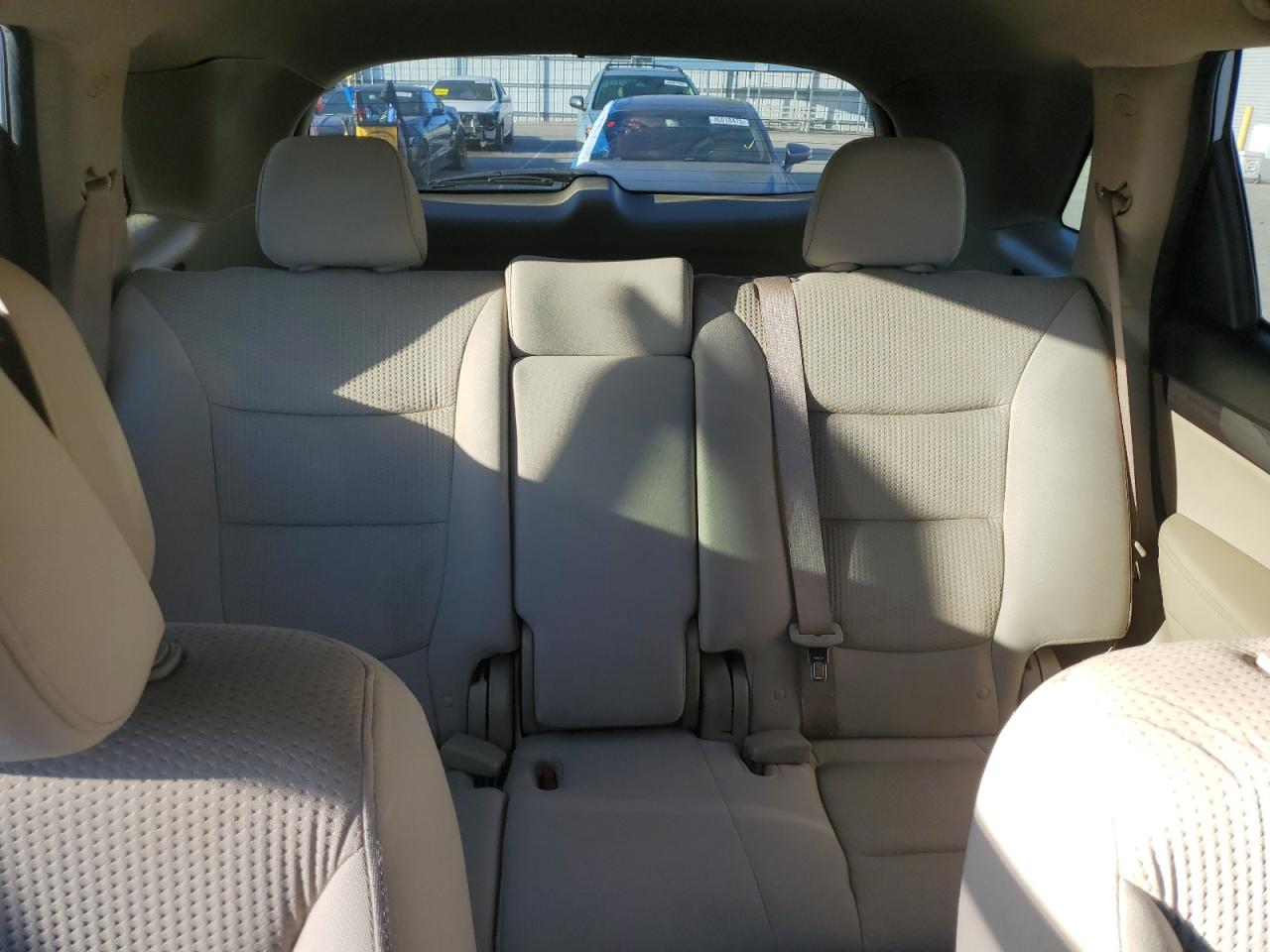 2011 Kia Sorento - Image 10