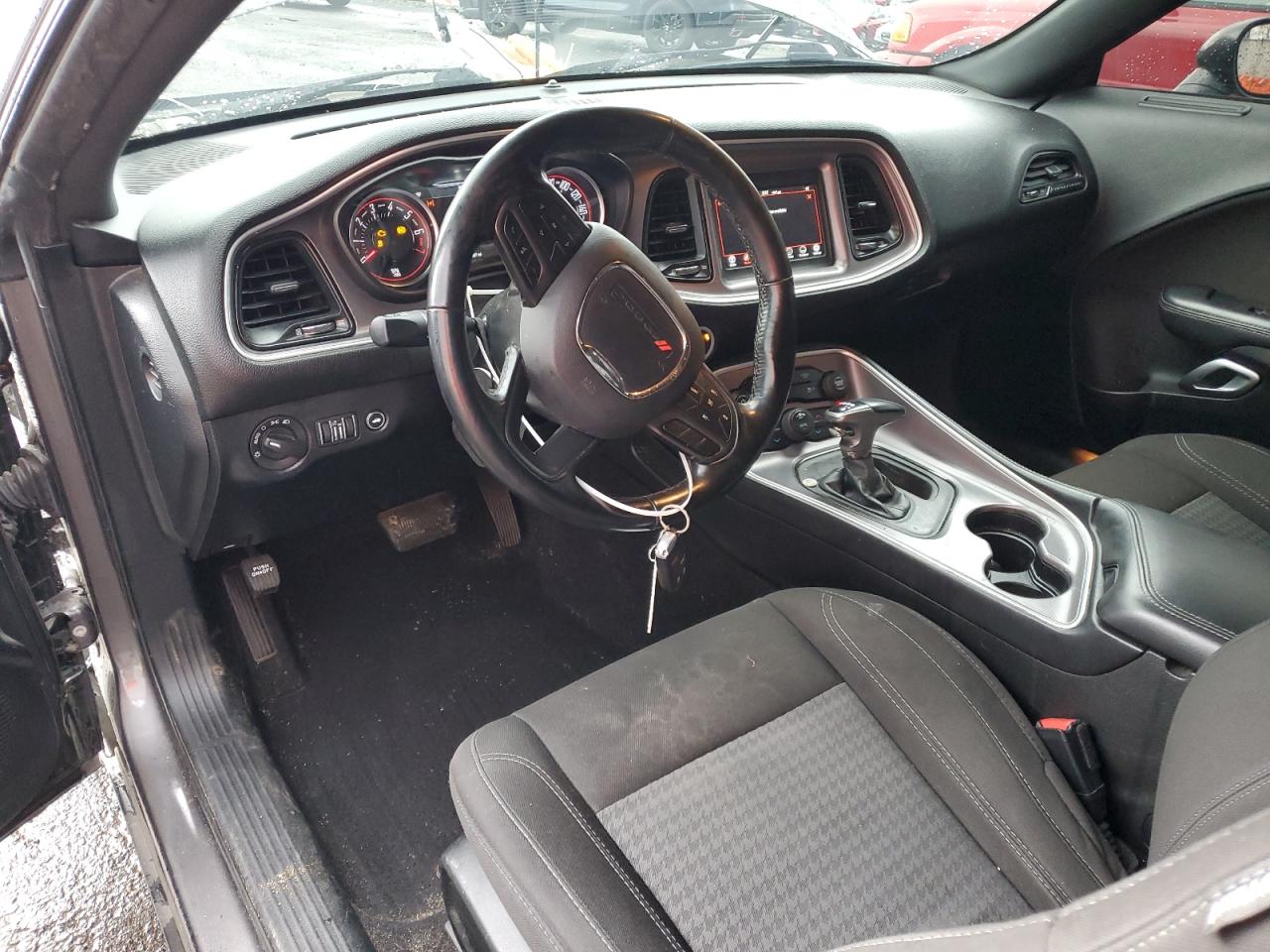 2020 Dodge Challenger - Image 8