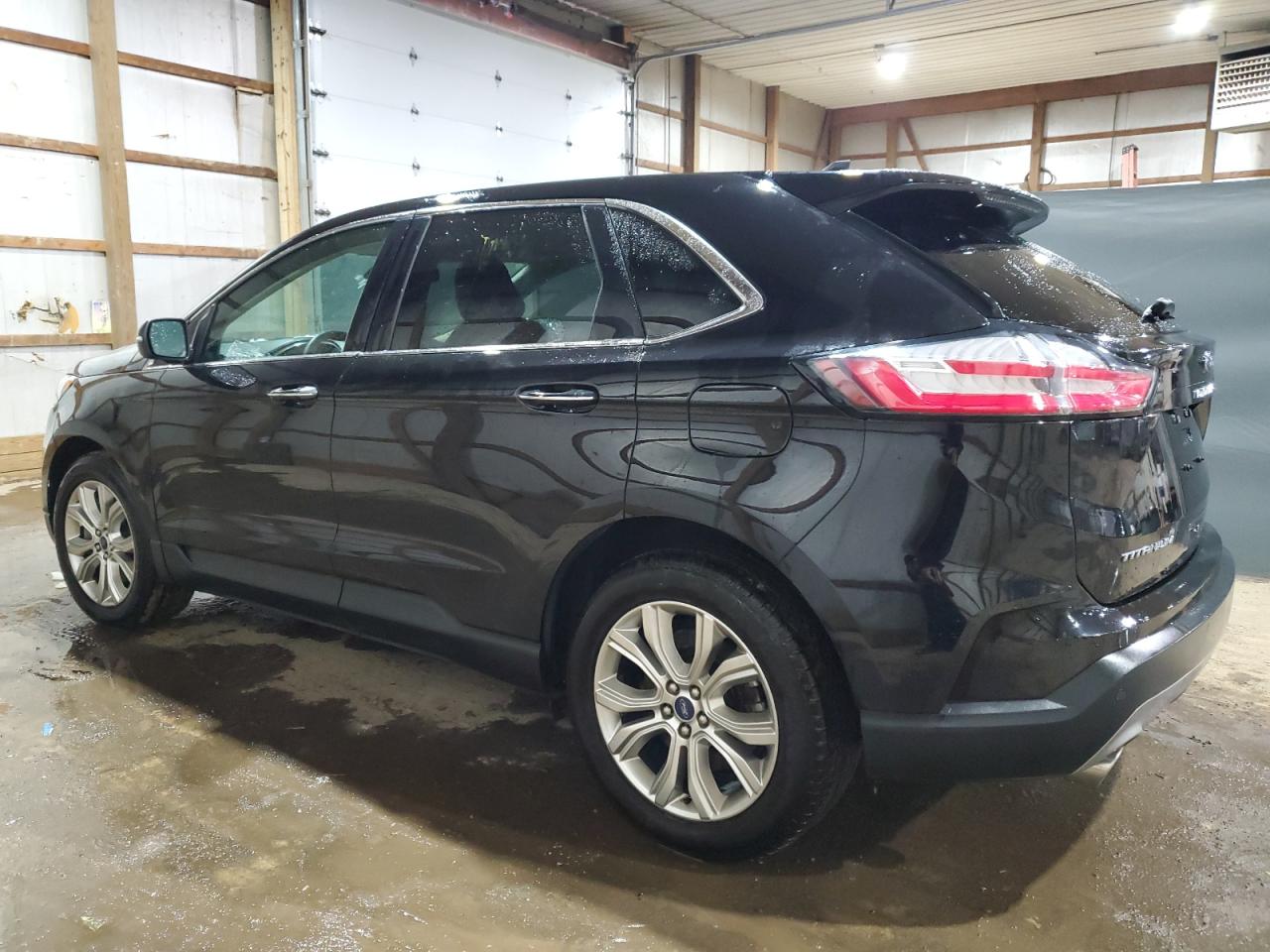 2021 Ford Edge - Image 2