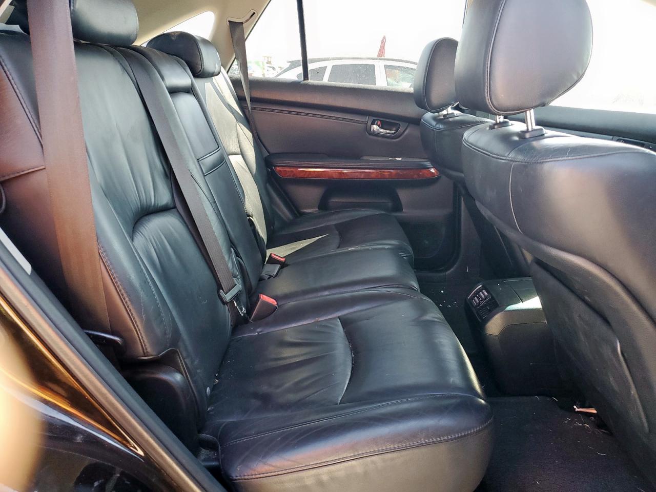 2006 Lexus RX - Image 11