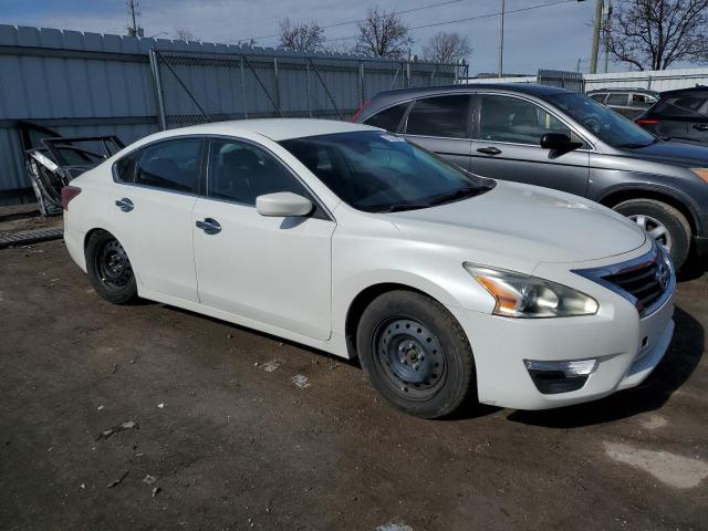  NISSAN ALTIMA 2015 Biały