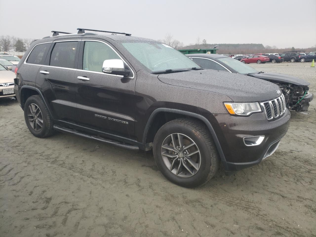 2017 Jeep Grand Cherokee - Image 4