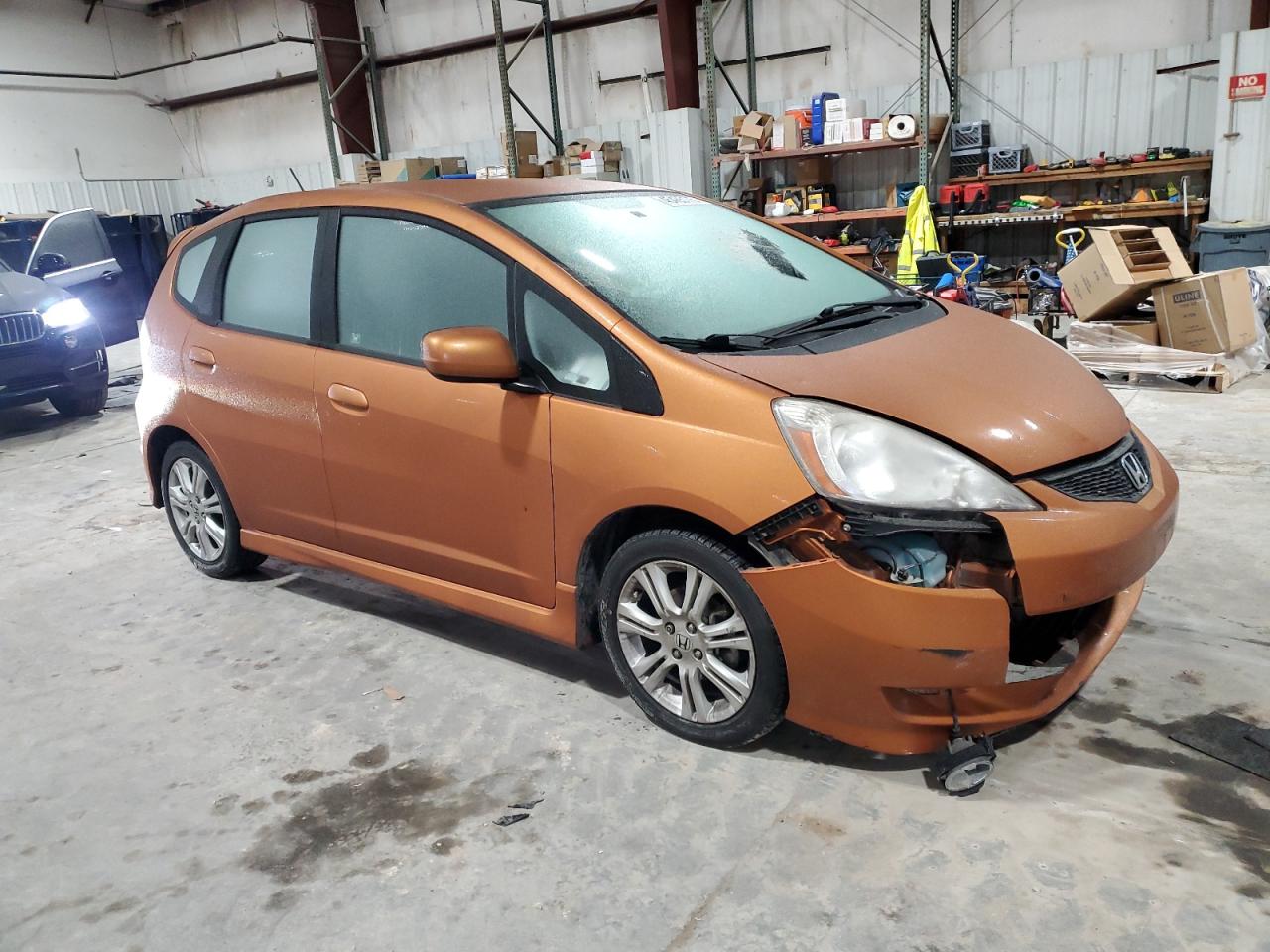 2010 Honda Fit - Image 4