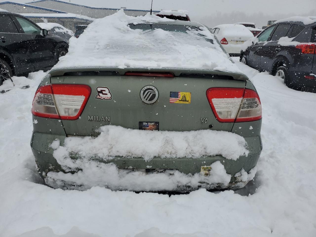 2009 Mercury Milan - Image 6