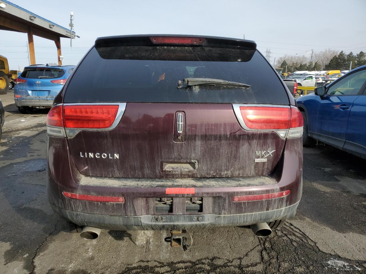 2011 Lincoln MKX - Image 6