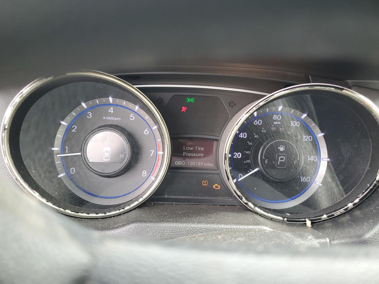 2013 Hyundai Sonata - Image 9