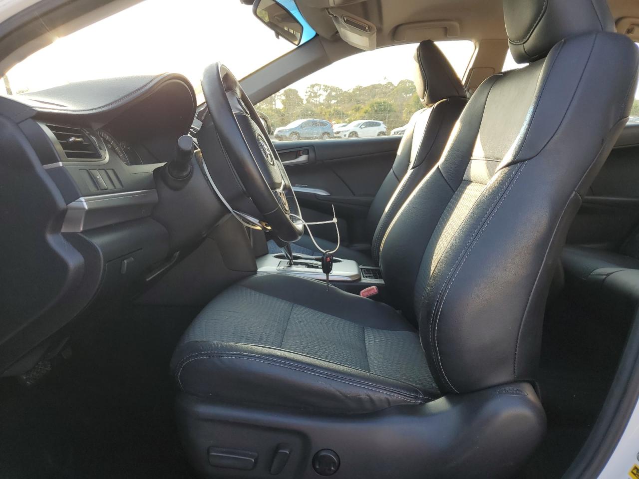 2014 Toyota Camry - Image 7
