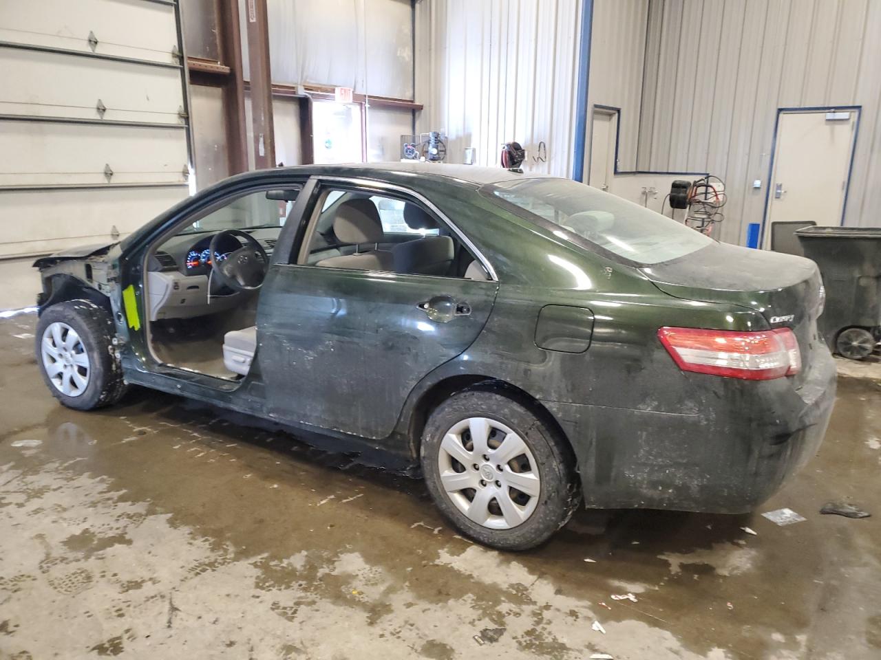 2010 Toyota Camry - Image 2