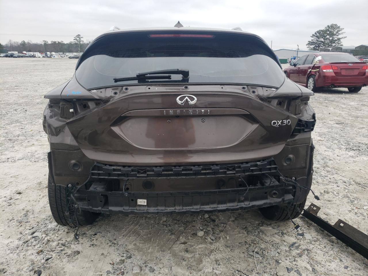 2018 Infiniti QX30 - Image 6