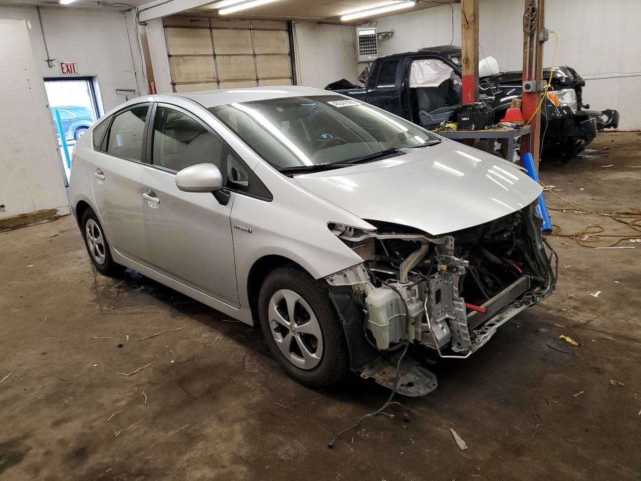 2013 Toyota Prius - Image 4
