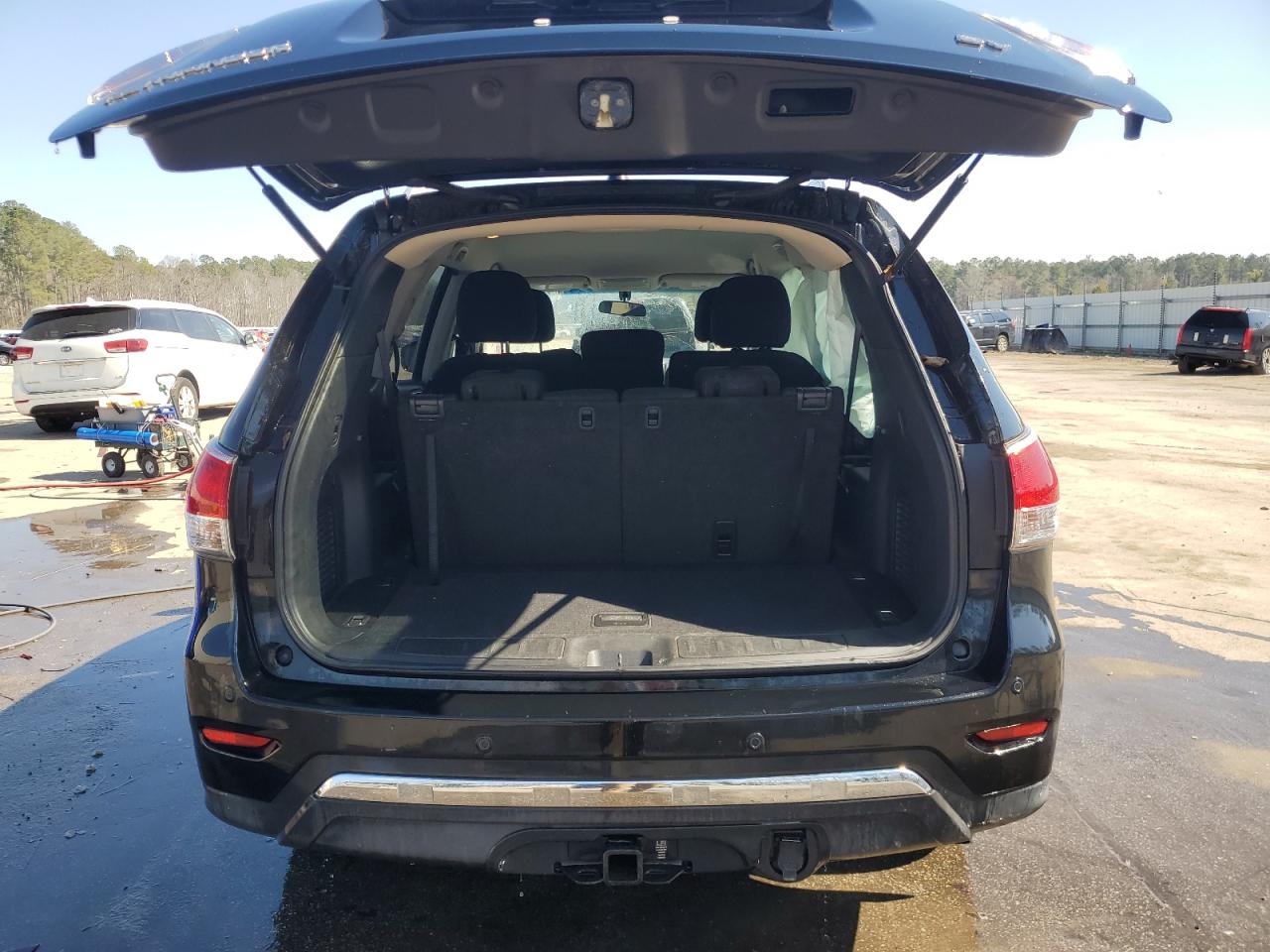 2013 Nissan Pathfinder - Image 6