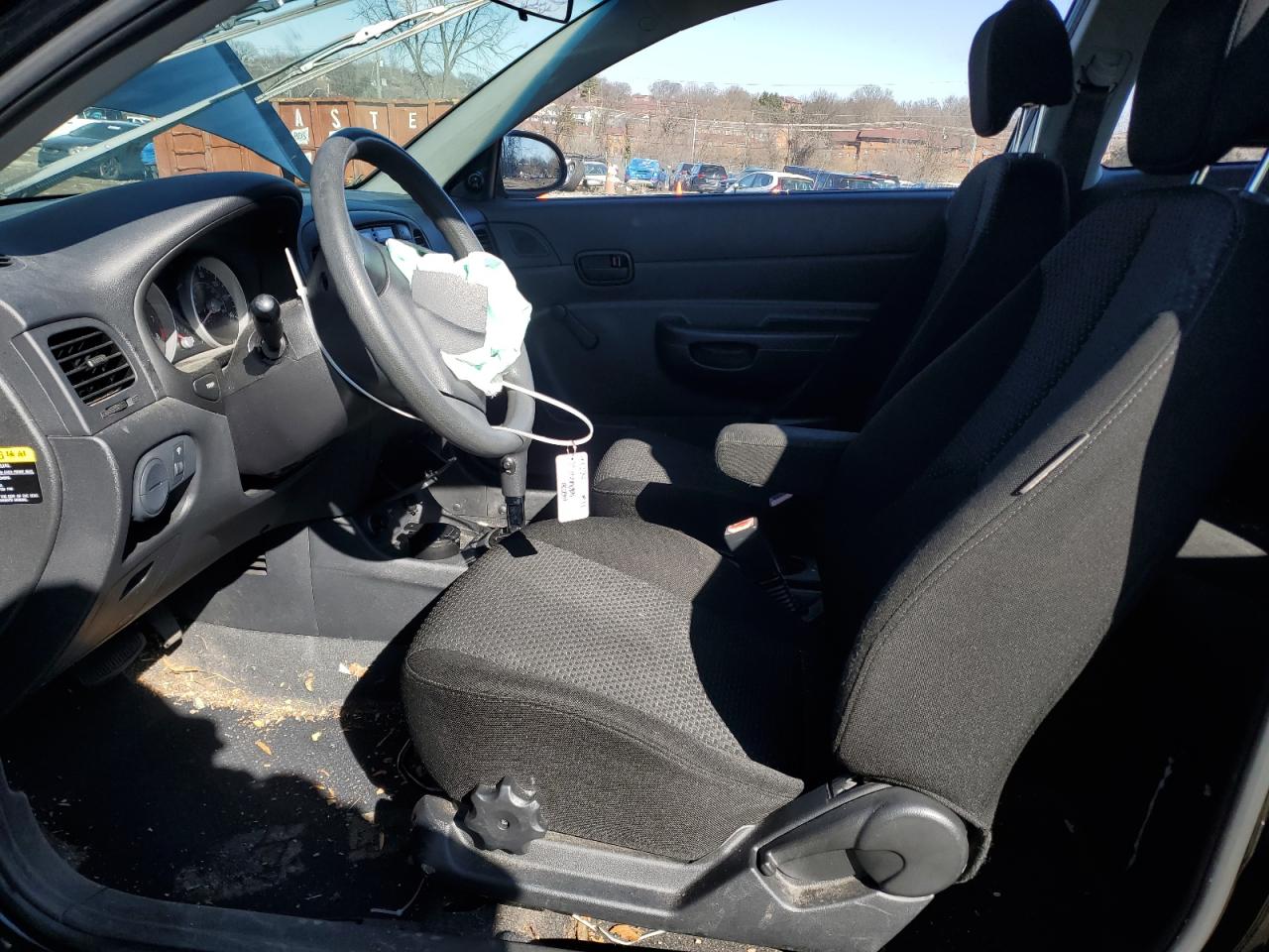 2009 Hyundai Accent - Image 7