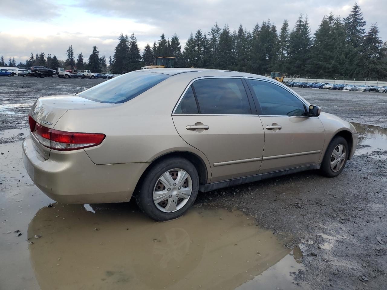 2004 Honda Accord - Image 3