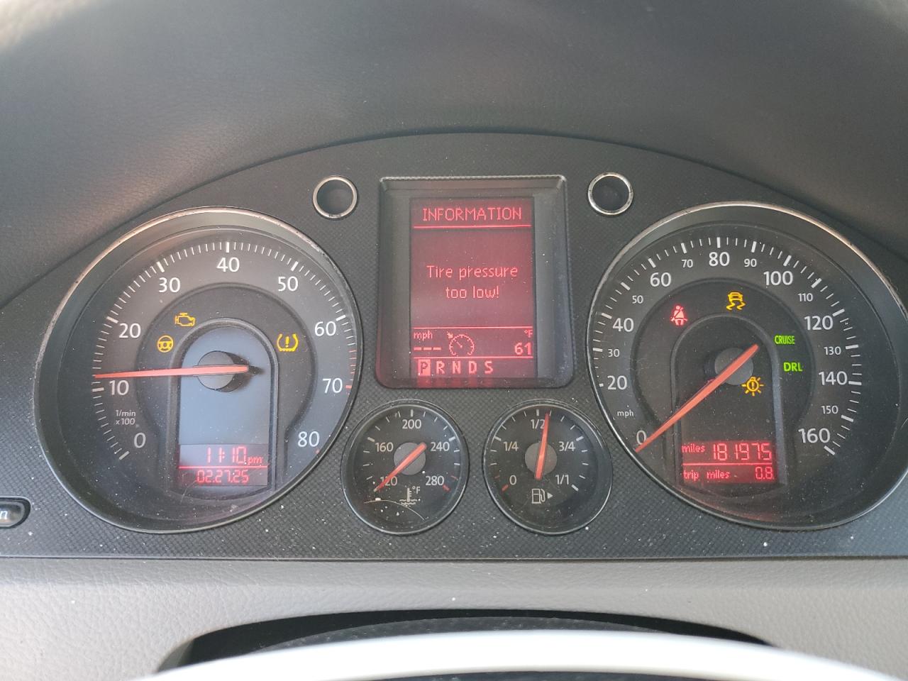 2006 Volkswagen Passat - Image 9