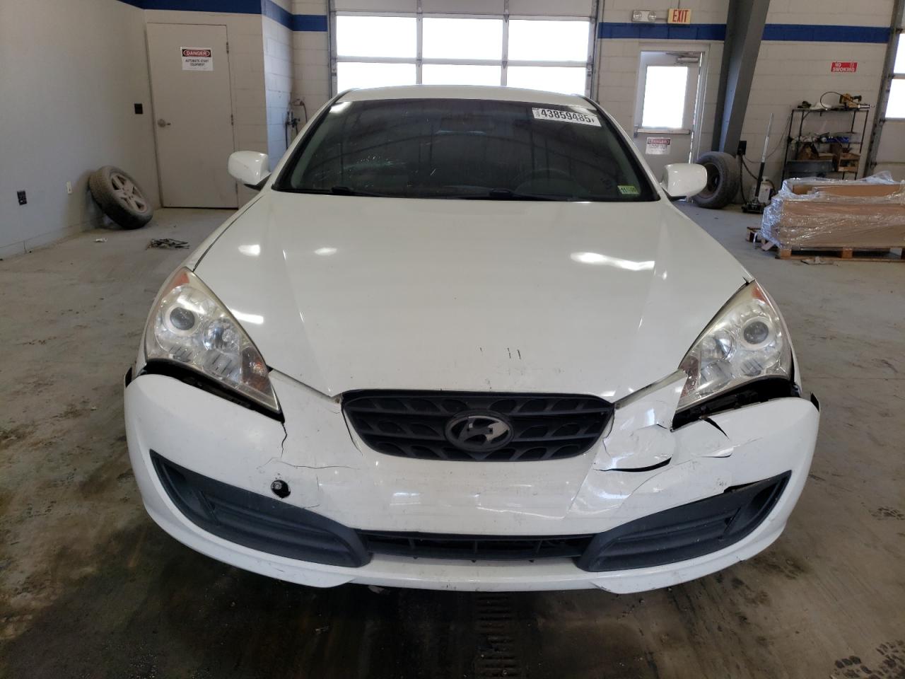 2012 Hyundai Genesis - Image 5