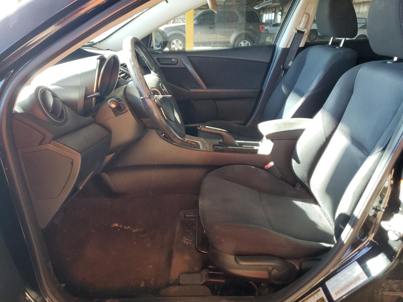 2010 Mazda 3 - Image 7