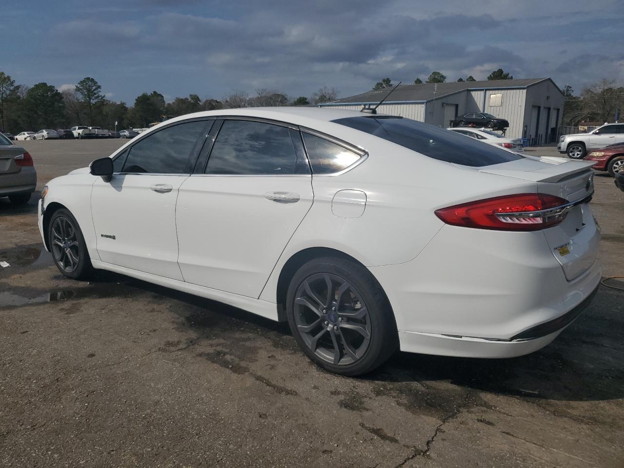 2018 Ford Fusion - Image 2