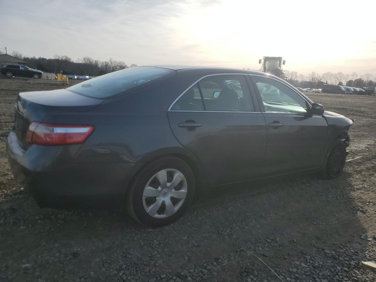 2009 Toyota Camry - Image 3