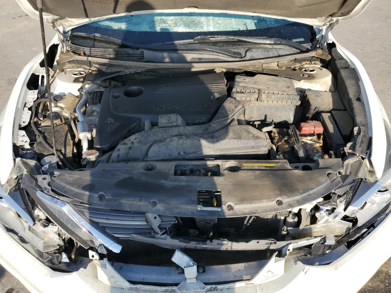 2016 Nissan Altima - Image 12