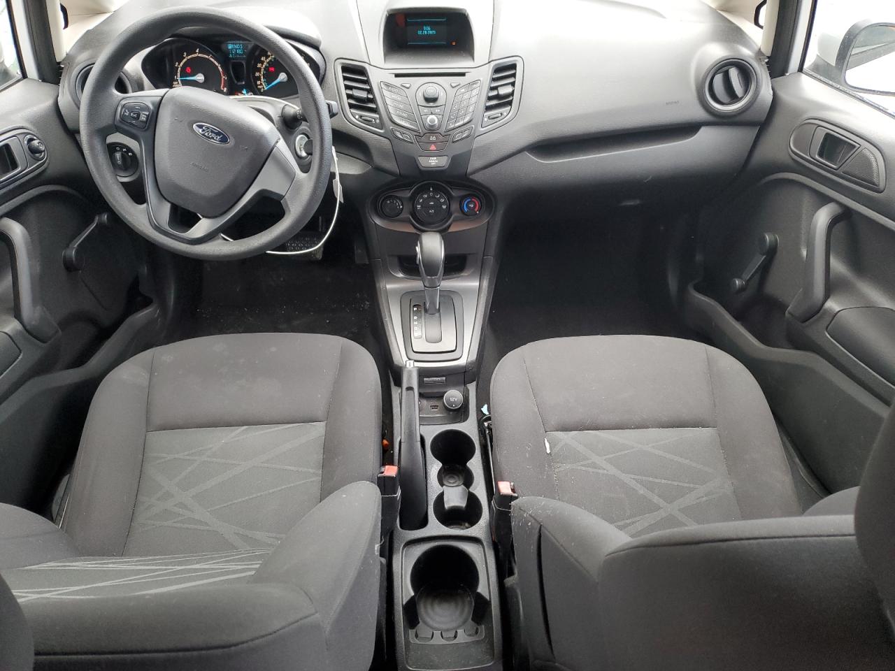 2015 Ford Fiesta - Image 8