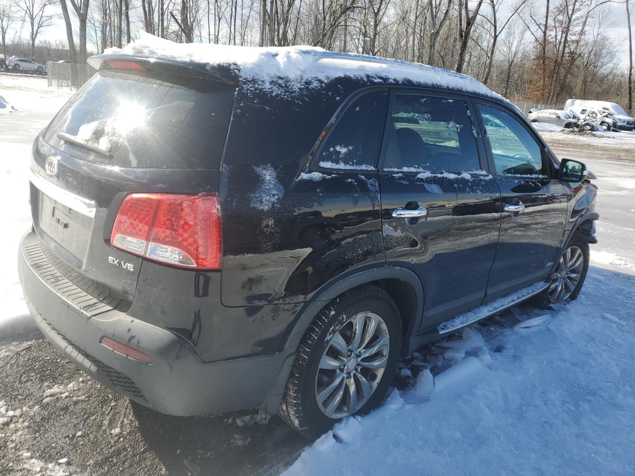 2011 Kia Sorento - Image 3