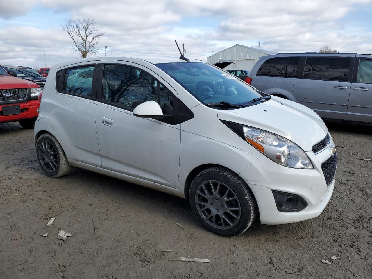 2014 Chevrolet Spark - Image 4