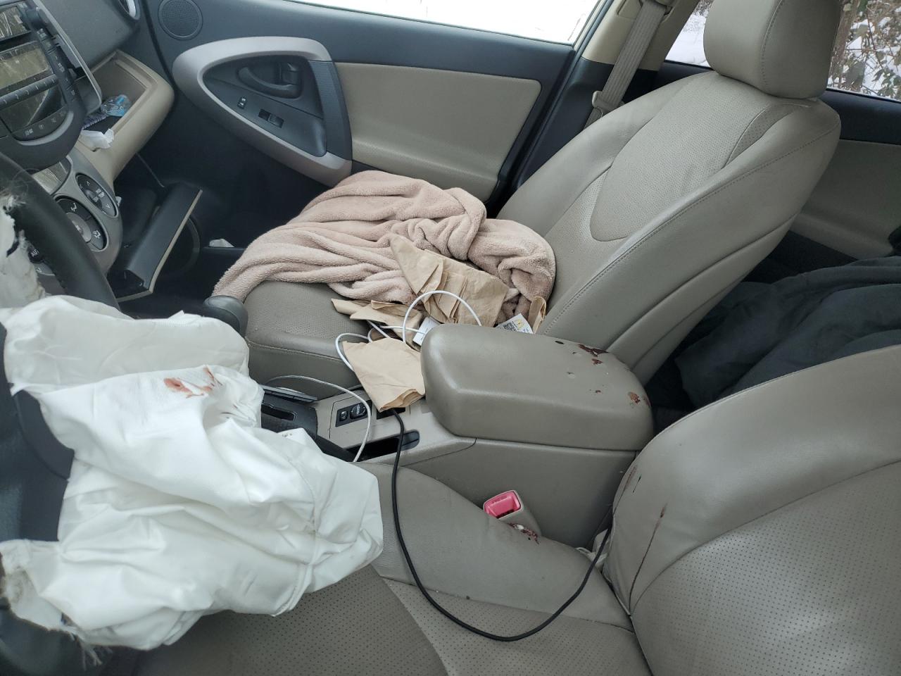 2008 Toyota Rav4 Limited VIN: JTMBD31V986081954 Lot: 88499245