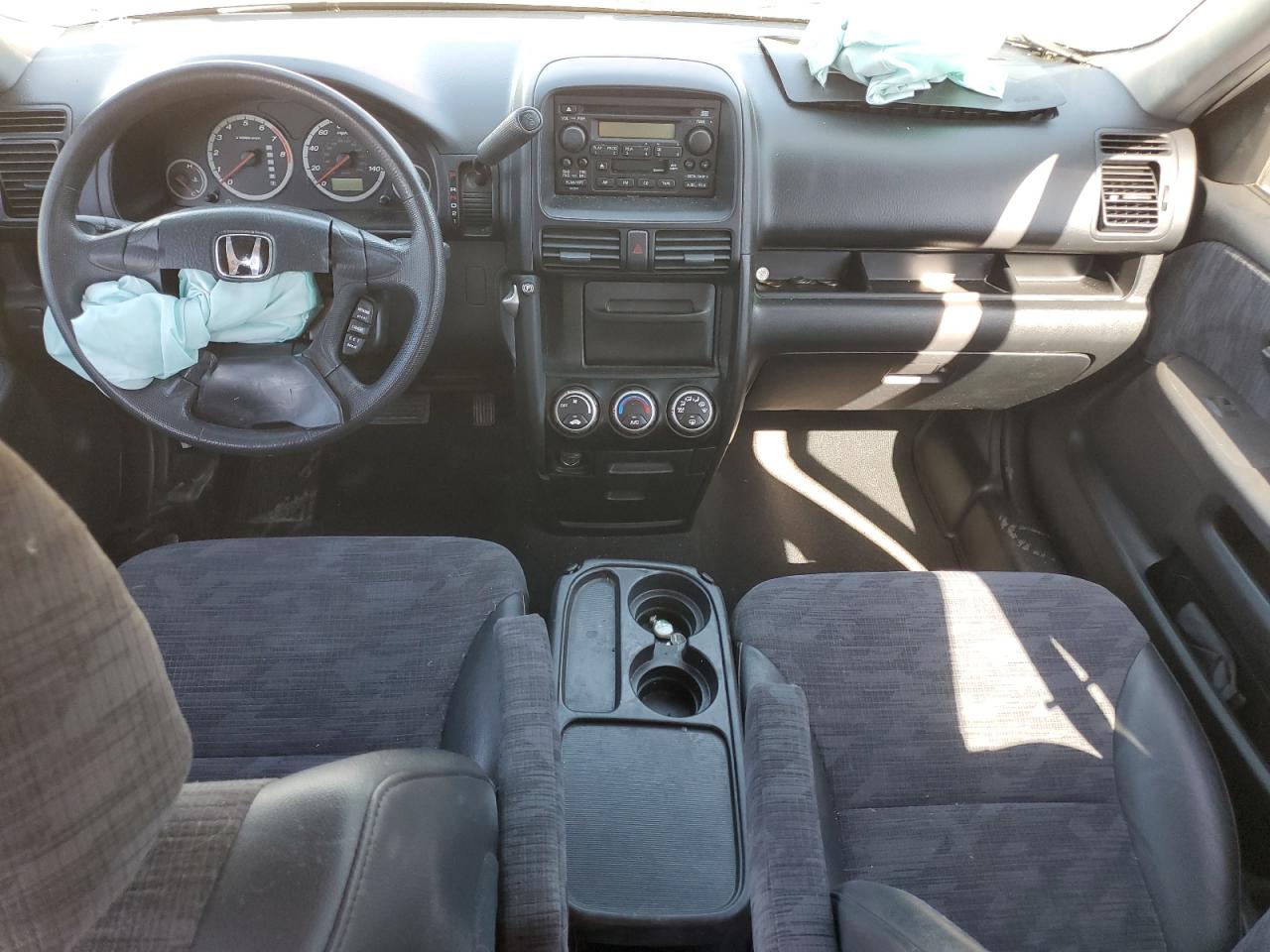 2004 Honda CR-V - Image 8