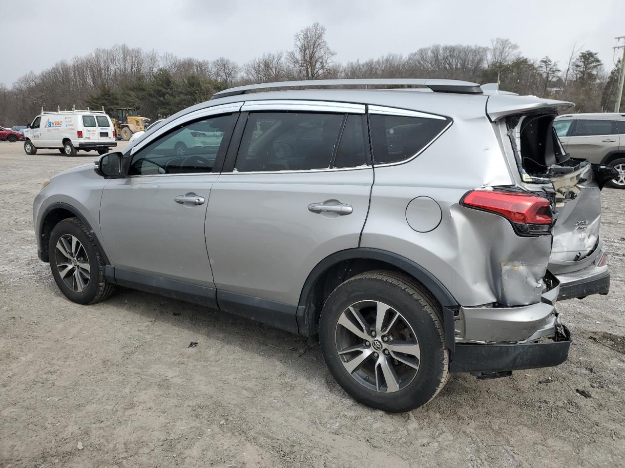 2017 Toyota RAV 4 - Image 2