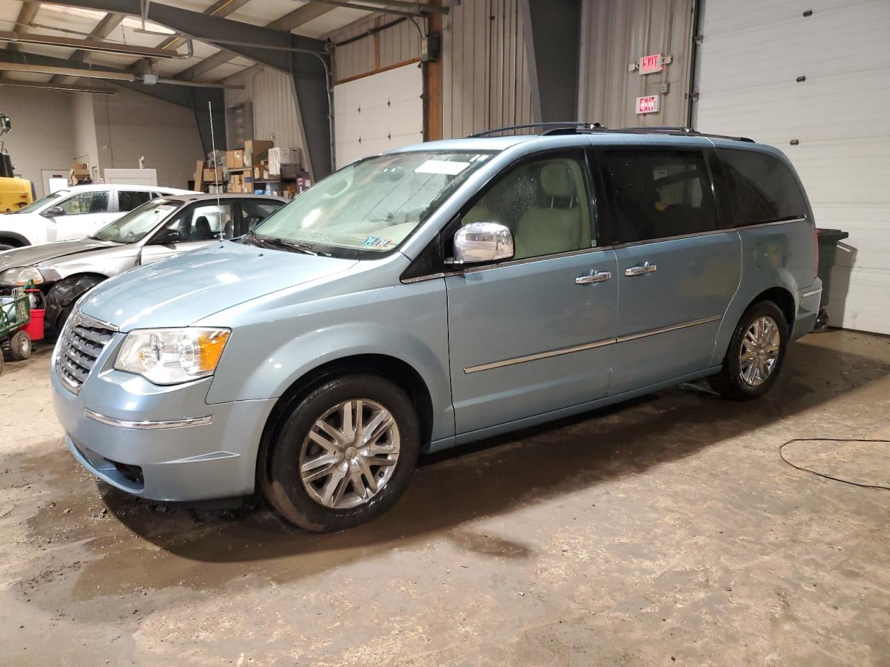 2010 Chrysler Town & Country - Image 1